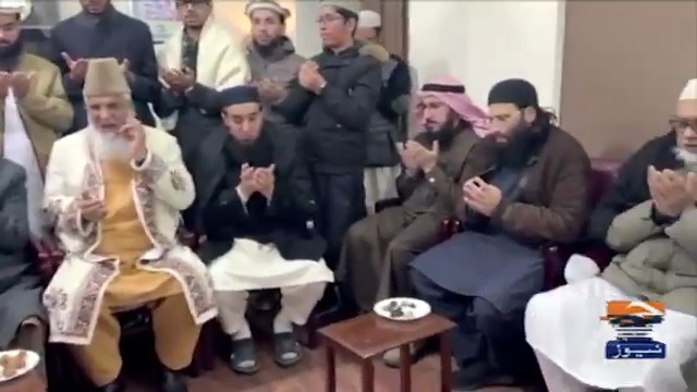 پی ٹی آئی کے مرکزی صدر چوہدری پرویز الہی کا راسخ الہی کے ساتھ جامعہ اشرفیہ لاہور کا دورہ