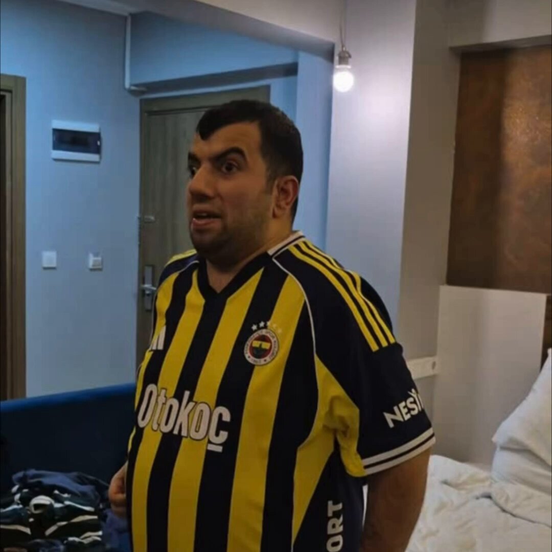 🚨 Kadıköy Boğası, Oosterwolde'nin golü sonrasında heyecandan fenalaştı.. 😅💙