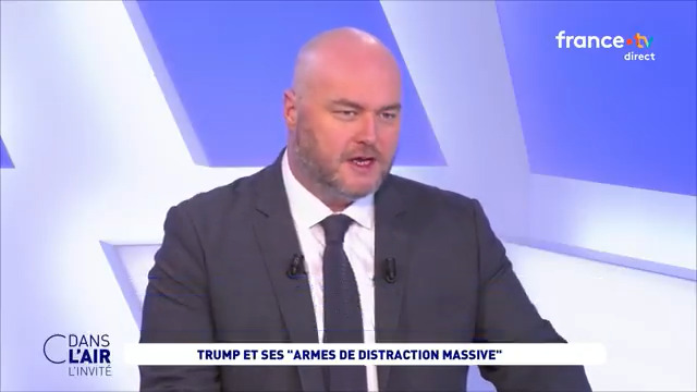 "Roy Cohn est un personnage incroyable qui a appris à #Trump que la vérité, c'est relatif, que c'était à lui de construire sa propre vérité. L'important n'est pas ce que disent la loi, les faits, la presse ou les juges, c'est lui-même. Il lui a donné ces codes." Philippe Corbé, invité d'Aurélie Casse dans #cdanslair.