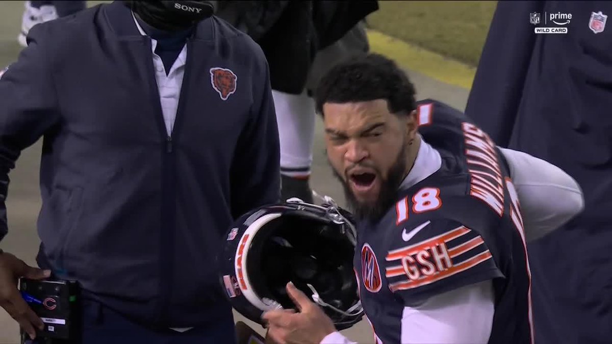 Caleb Williams was visibly upset after his interception on 4th down 👀 (📺 Prime)