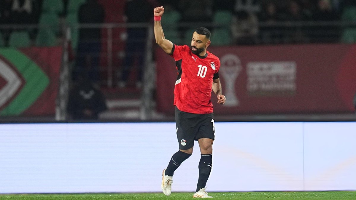 هدف صلاح من البداية بكاميرا من أرضية الملعب، واو!!! 🤯 تحفة فنية.. هدف تحفة!🇪🇬❤️