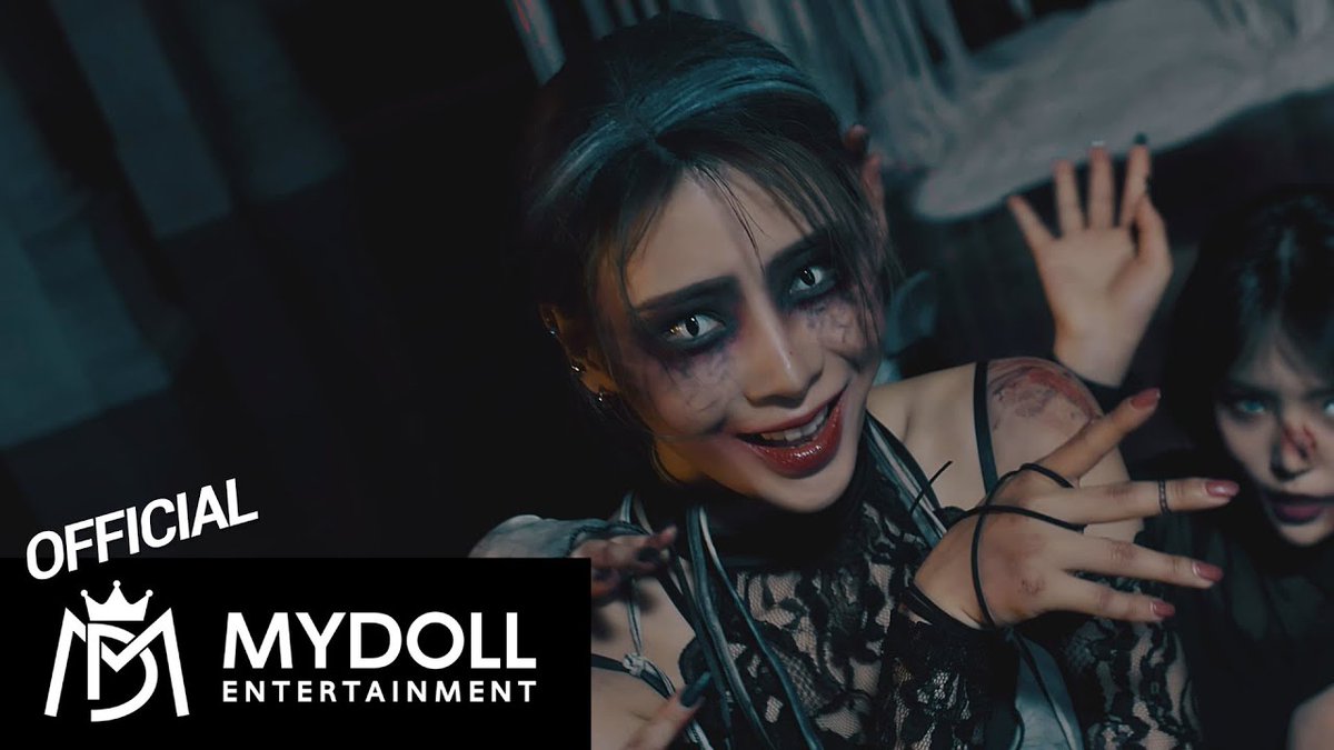 this is pure kpop HORROR concept perfection, not just simply "dark" concept