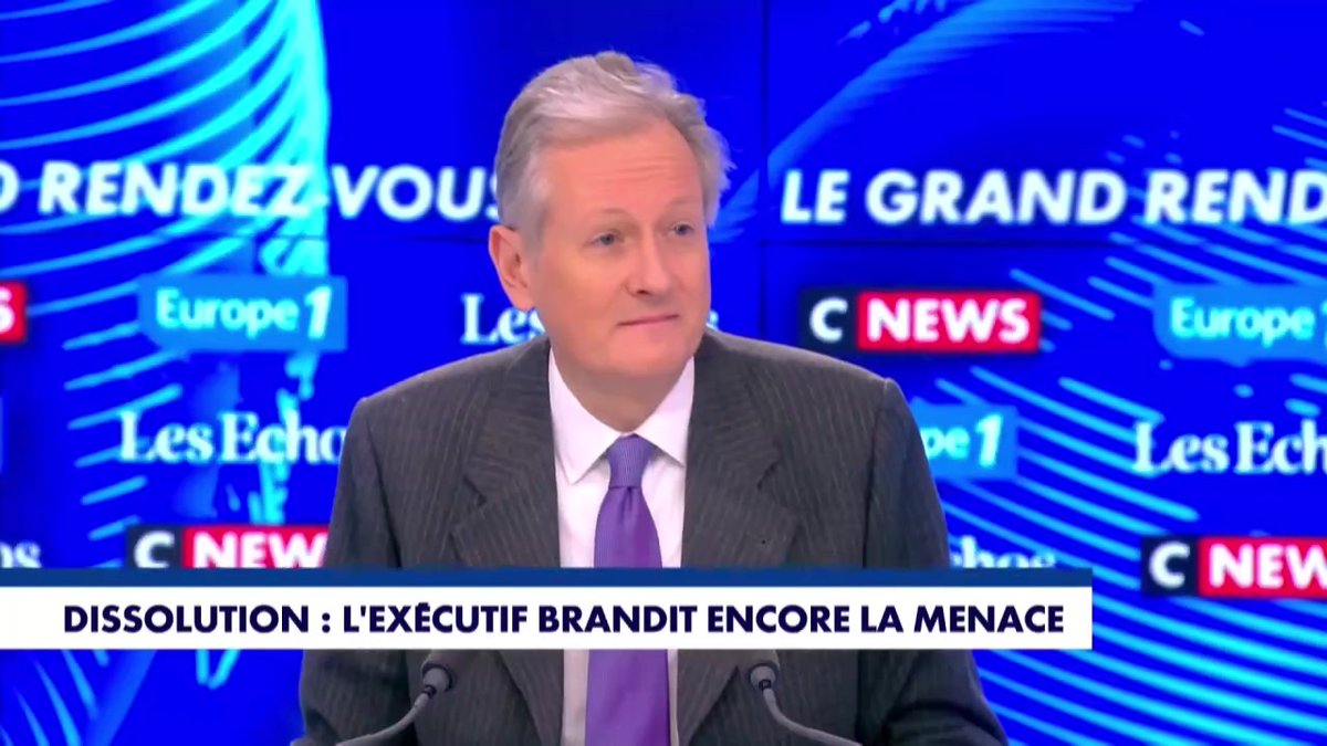 Motion de censure : "Les députés LR doivent réfléchir à ce qui est bon pour la France plutôt qu'à leur siège de député" déclare Hervé Morin #LeGrandRDV #Europe1