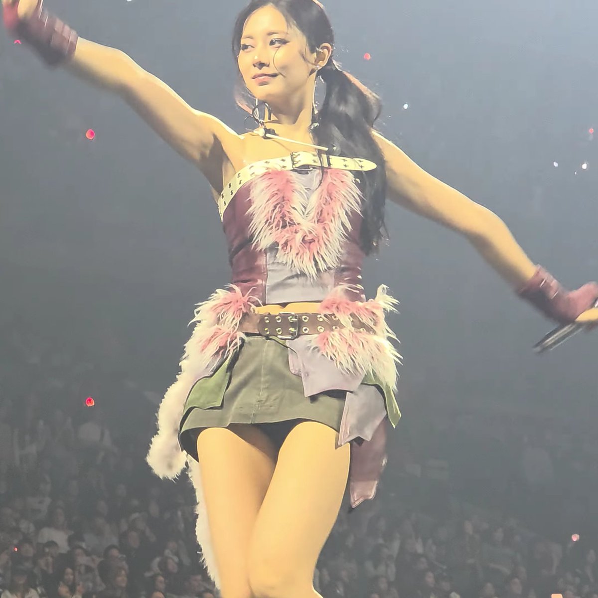 TZUYU'S CONFIDENCE