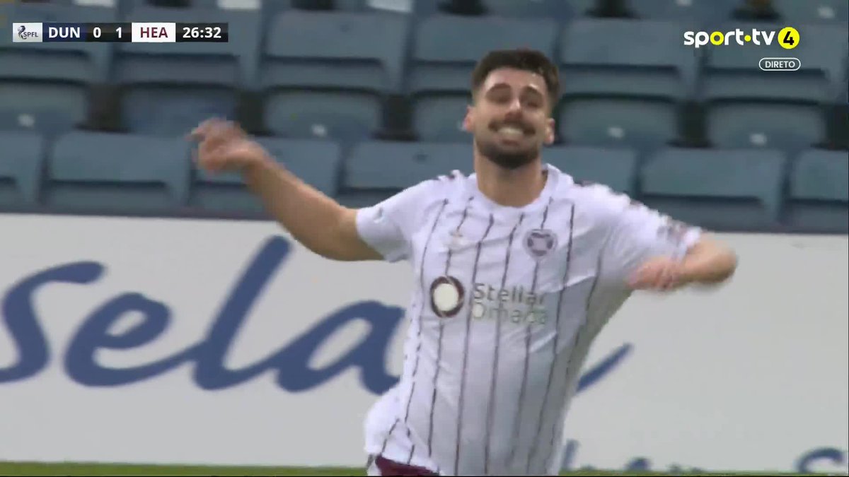 SIUUU de Cláudio Braga 😍 #sporttvportugal #FUTEBOLnaSPORTTV #ScottishPremierLeague #DundeeFC #Hearts