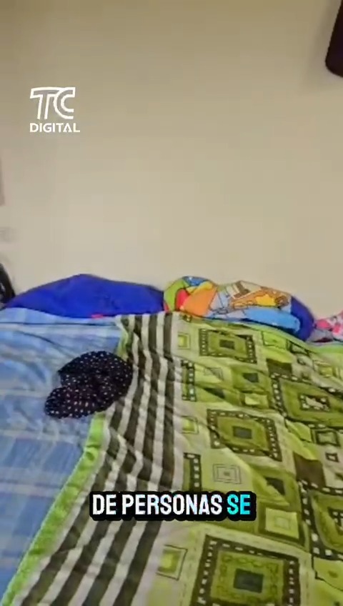 ¡Terror en Loja! Una madre vendía a su hija de 13 años mientras sus otros hijos eran reclutados por mafias; en el rescate salvaron hasta a una bebé de 9 meses. @elainesanchezvalle #ElNoticiero #TrabajandoporEcuador