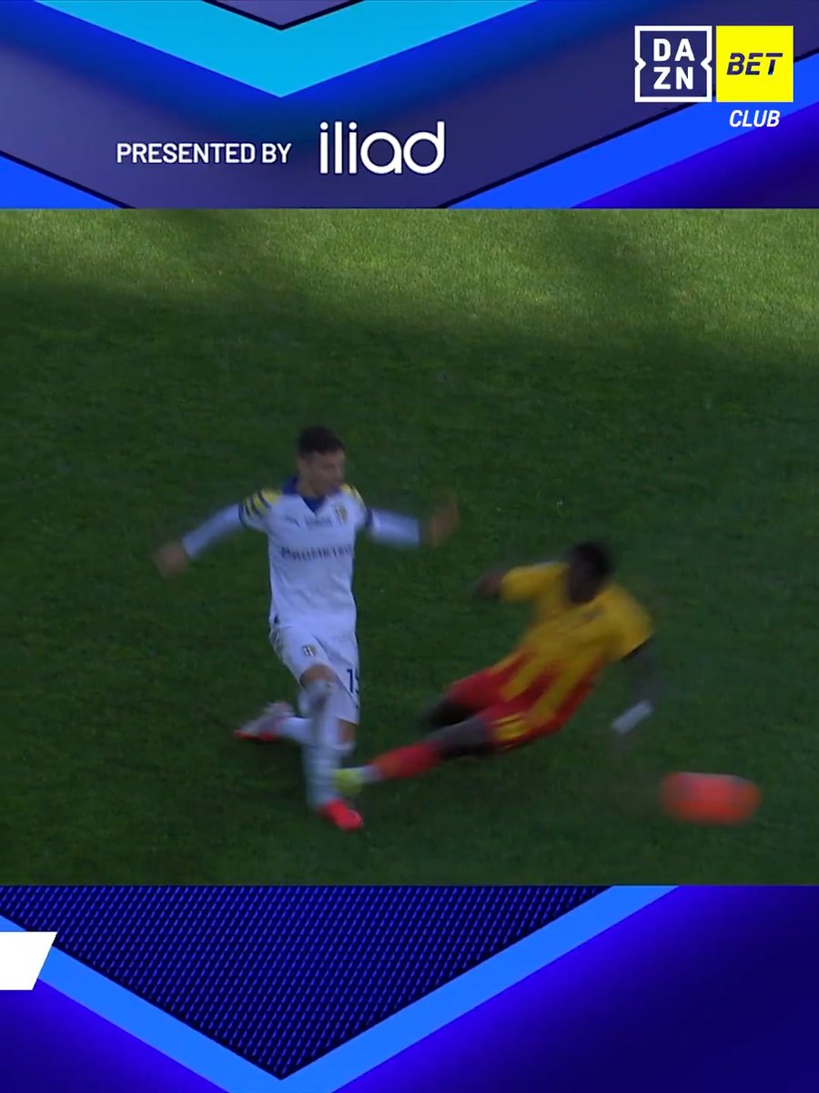 Lecce, doppia espulsione ๐ฌ๐ก๐จ๐๐ค ๐ฅ๐ณ Banda: rosso diretto e lacrime ๐ญ Gaspar perde la testa al 93' ๐คฌ #LecceParma #SerieAEnilive #DAZN