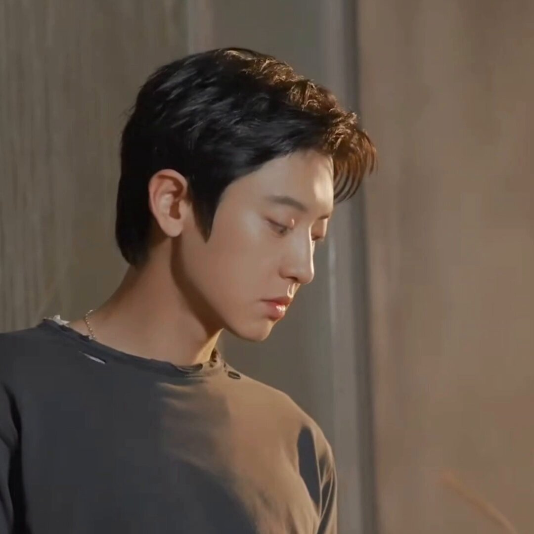 ความหล่อพี่ชานยอล เยียวยาฉัน