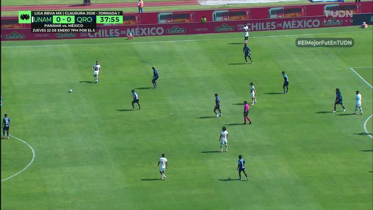 📹 | Aquí la repetición del primer gol de los Felinos en el torneo 👇 Efectivamente hubo un desvío de Diego Reyes. PUMAS 1-0 Gallos Blancos 🐓 🐾🆚🐓 #LaLigaDeLaAfición ✨| #ConMéxicoC26 | #J1