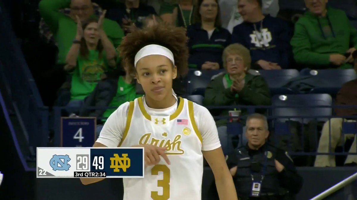 The Hidalgo show 🤩 Her fourth takeaway of the game! Nobody's safe from the steal when Hannah's on the court 🔥