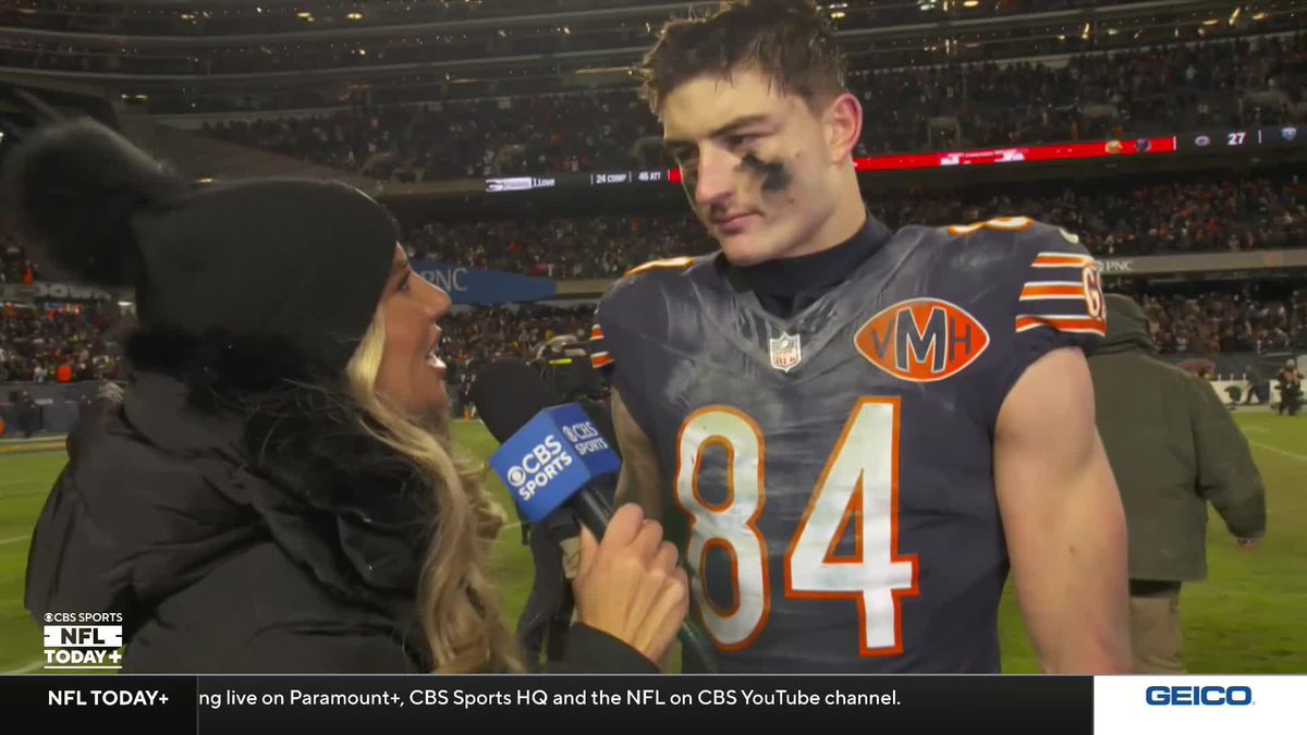POWERFUL: #Bears star tight end Colston Loveland gave all GLORY TO GOD after their historic comeback playoff win 🙏 “All glory to God, first off. I've been praying on this, and to see it come to fruition is very, very cool” “Like I said, all glory to God”