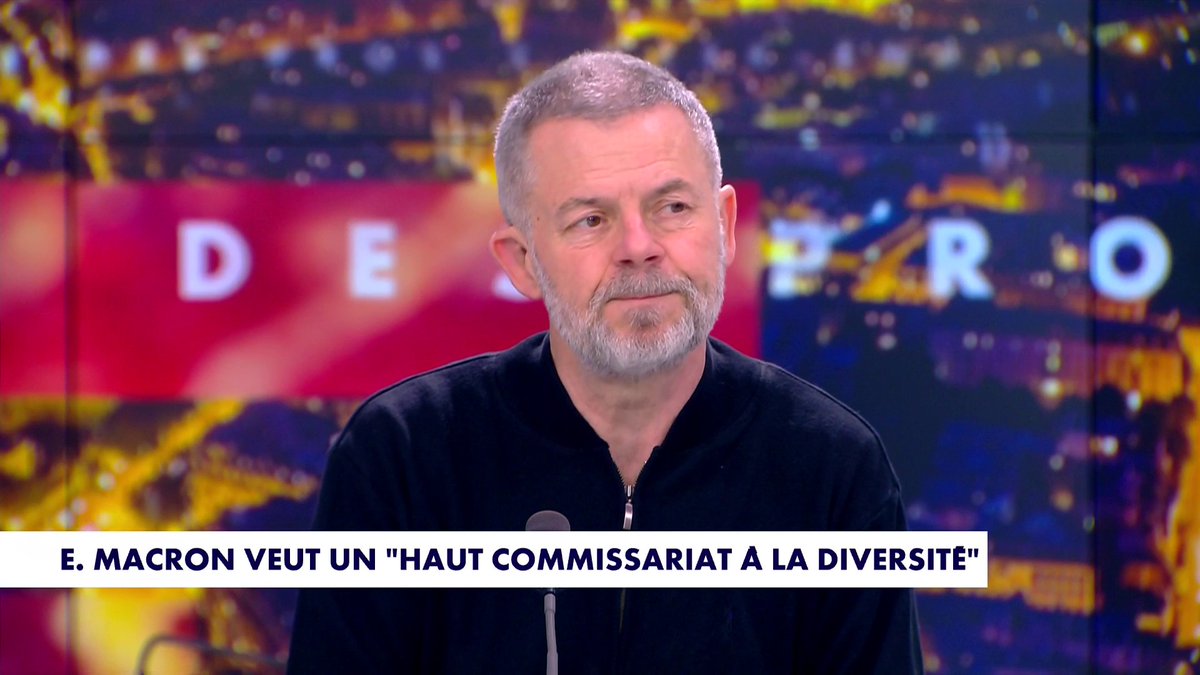 «On ne demande plus à Emmanuel Macron de faire, mais d'arrêter de défaire», a déclaré le journaliste Éric Naulleaud, en s'exprimant sur la proposition par ce dernier de créer un haut-commissariat à la diversité et aux diasporas #HDPros2WE