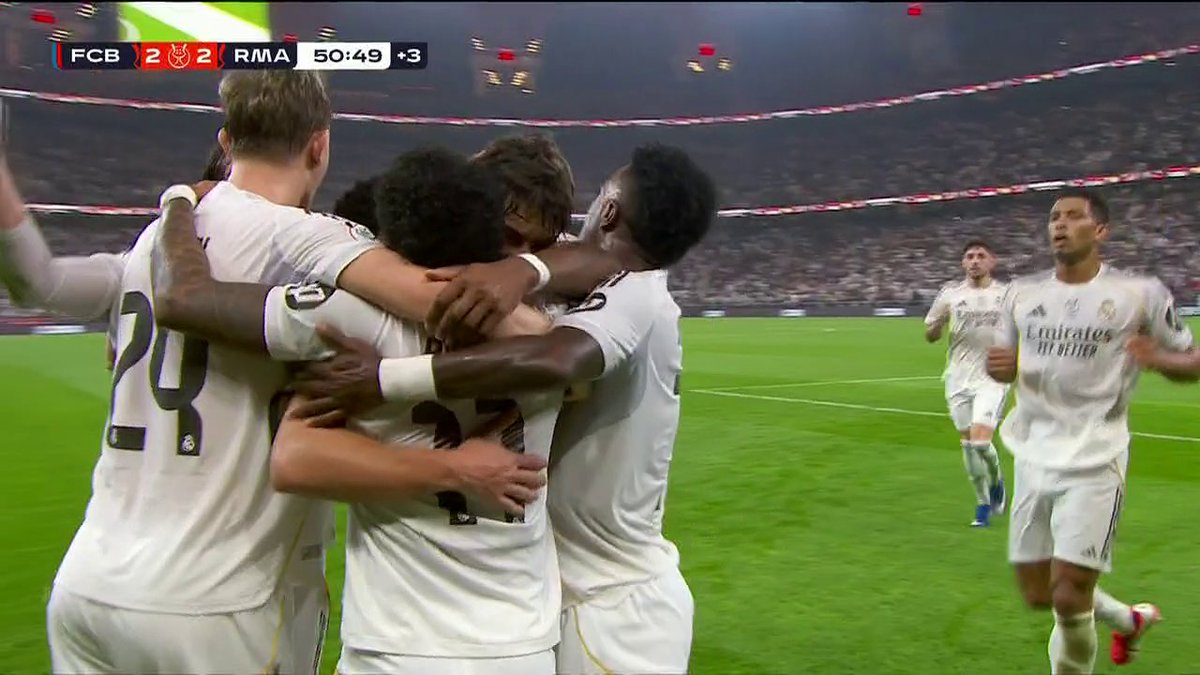 ABSOLUTE CHAOS TO END THE FIRST HALF IN ELCLASICO 😱 THREE GOALS IN A SPAN OF FOUR MINUTES IN STOPPAGE TIME!! 👀 Watch the second half of the Spanish Supercopa final on ABC and the ESPN App