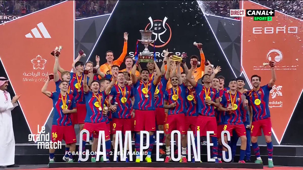 Le Barça soulève la 16e #Supercoupe d’Espagne de son très riche palmarès 🏆 🏅 🇪🇦