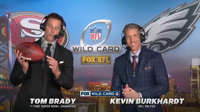 How to throw the football in heavy wind: Presented by Tom Brady 🐐