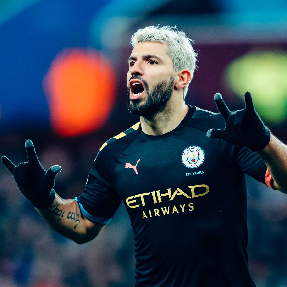 Sergio Aguero broke TWO records in #ManCity's 1-6 win vs Aston Villa, #OnThisDay in 2020... 🗺️ Top non-English scorer in #PL history 🎩 Most #PL hat-tricks in #PL history [12] 🇦🇷👑