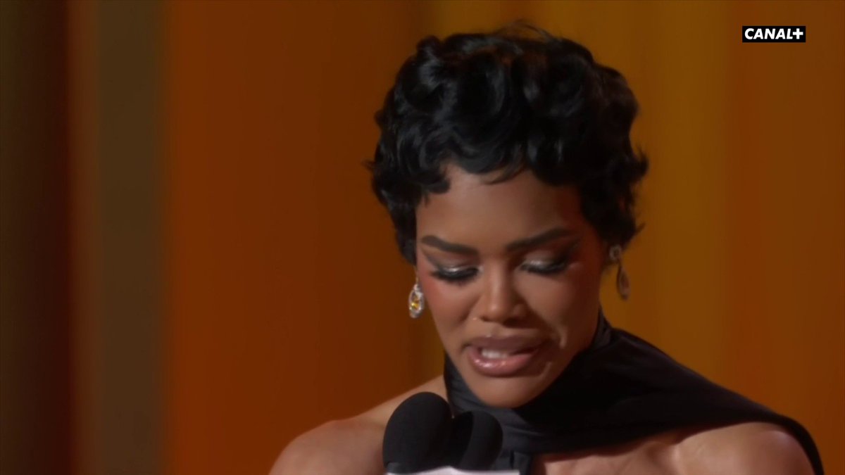 "À toutes mes sœurs marrons et noires : nous faisons partie de ce monde. Notre voix compte, nous méritons de prendre la place et d'occuper l'espace." Teyana Taylor (Une bataille après l'autre), Golden Globe de la Meilleure actrice dans un second rôle.