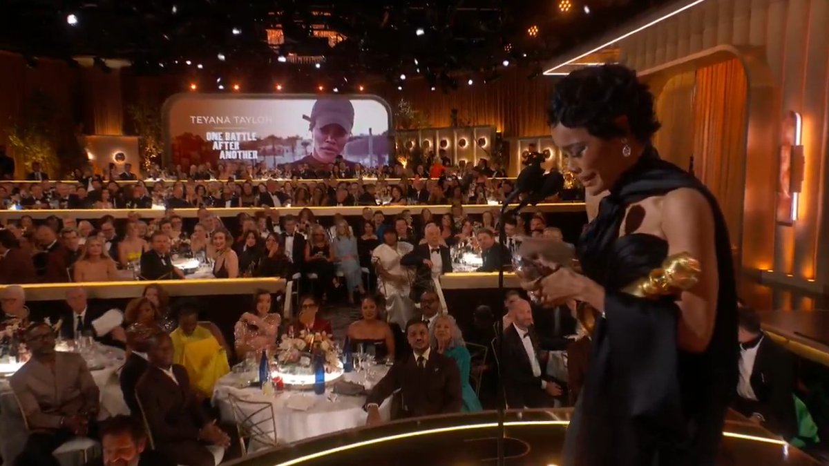 A ⭐️ golden ⭐️ moment for Teyana Taylor, whose supporting role in One Battle After Another just won her Best Supporting Female Actor – Motion Picture at the #GoldenGlobes!