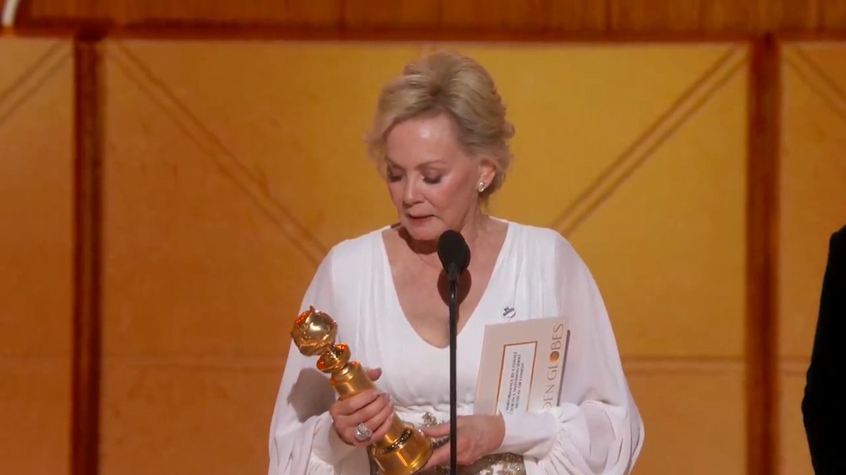 It's a night to remember for Jean Smart, who is our winner for Best Female Actor – Television – Musical/Comedy for her role in Hacks! #GoldenGlobes