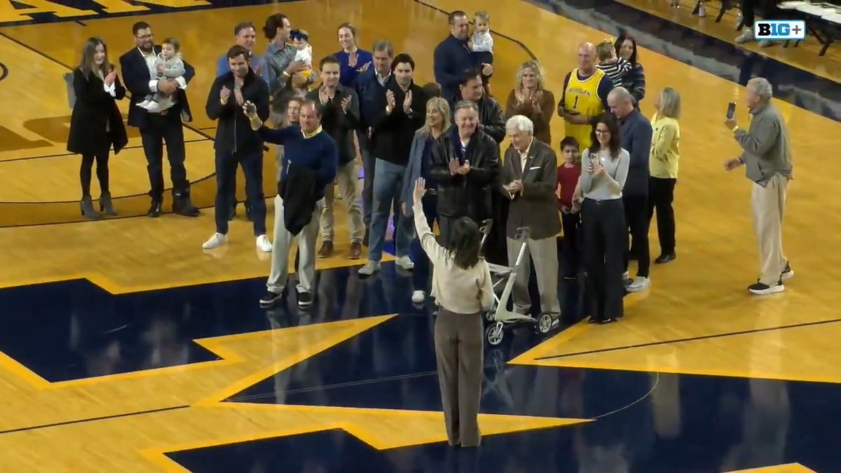 A B1G day for one of our own! Congratulations to Deputy Commissioner Diane Dietz on having her number 21 retired by Michigan Women’s Basketball More: