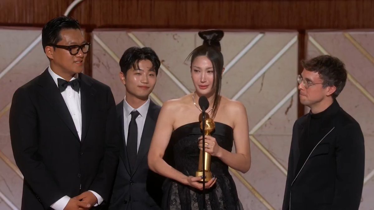 🎵 Singing their praises because song Golden in KPop Demon Hunters just won Best Song Motion Picture at the #GoldenGlobes!