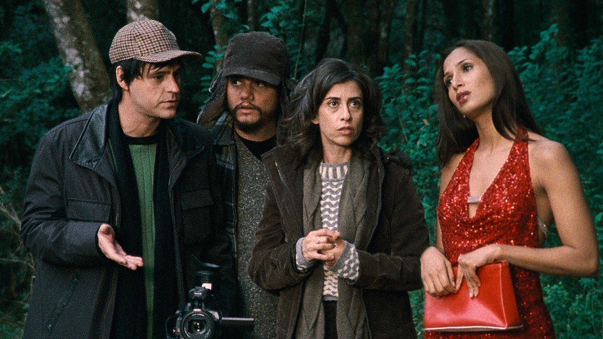 SANEAMENTO BÁSICO OFICIALMENTE FILME COM DOIS GOLDEN GLOBES WINNERS