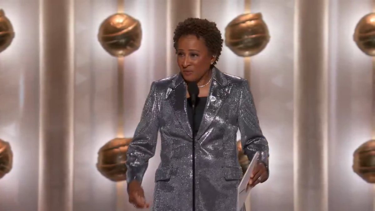 .Wanda Sykes is not joking around. 🤸🏾 She's here to hand out the 🏆 for Best Performance in Stand-Up Comedy on Television! #GoldenGlobes