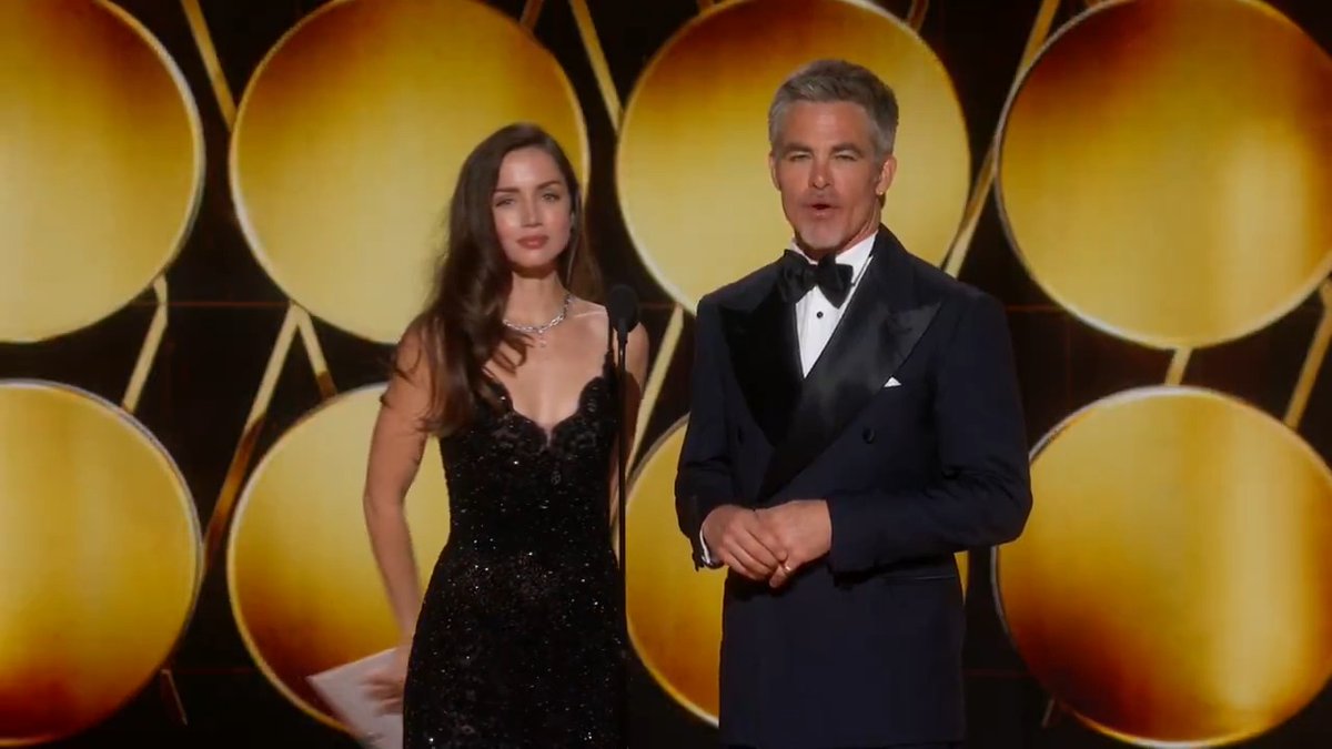 As cinema fans themselves, Ana de Armas and Chris Pine take the #GoldenGlobes stage to announce the winner for Best Female Actor – Motion Picture – Drama!