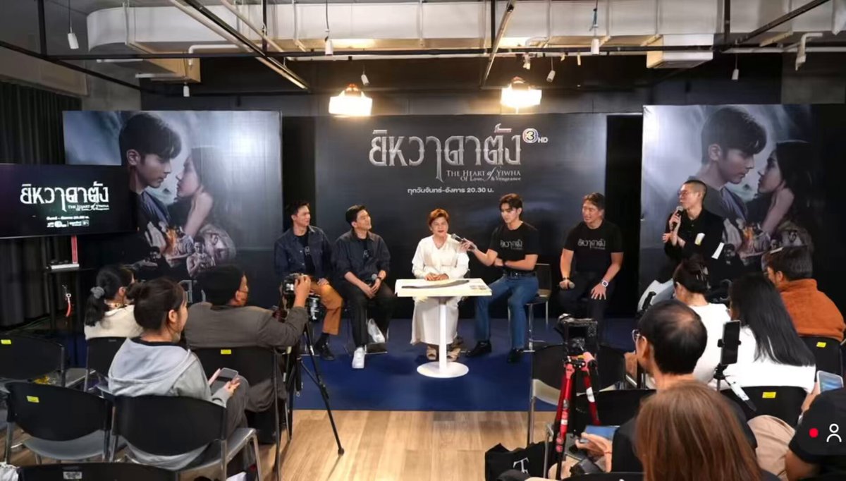 ดวงช่วง 3 เดือนแรกของ #ปณิดา ขนลุกมาก มีความคล้ายกันนะ 🐶#ไมกี้ปณิธาน ไม่ดี : ระวังคำพูด เข้าใจผิดกัน อาจเป็นการเป็นงานมากไป คนเข้าถึงเราอาจเข้าใจเรายากมาก กระทบกระเทือนความรู้สึกคนใกล้ชิด ดี : ข่าวดีเรื่องการงาน แต่ระวังคนอิจฉา เพราะดวงเด่น มีเรื่องน่ายินดีในไม่ช้า มี surprised ได้รับสิ่งที่ไม่คาดคิดมาก่อน✨👀 🐰#ญดานริลญา ไม่ดี : ระวังเรื่องครอบครัว ความคิดเห็นไม่ตรง มีปากเสียง เข้าใจผิด อาจใช้ความคิดตัวเองมากไป ดี : สิ่งที่รอคอย อดทนยาวนาน มีความสำเร็จ ได้รับโอกาสดีๆจากผู้ใหญ่ ถูกโปรโมทขึ้นมา เห็นความสามารถของตน✨👀