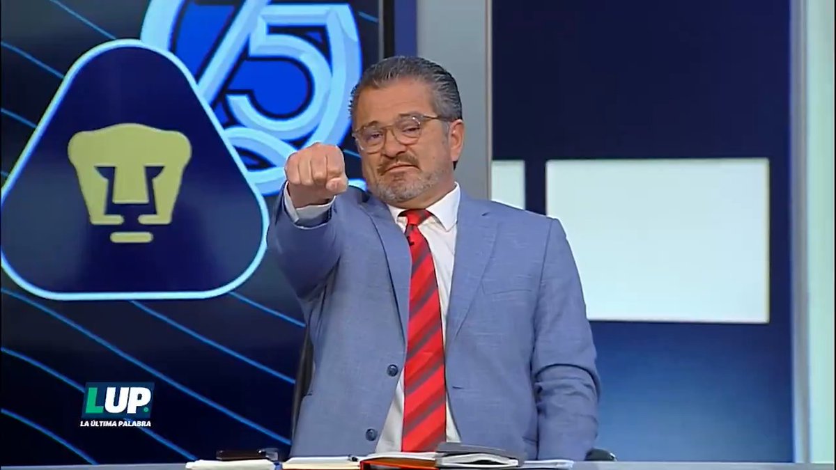 ‘PENSÉ QUE IBAS A ENTRAR ASÍ’ 👊🏻 #LUP | Carlos Hermosillo y la tremenda burla a Alex Blanco haciendo la señal del saludo de Pumas durante el himno universitario Gustavo Mendoza 👁️ coincide en que Pumas carece de talento.