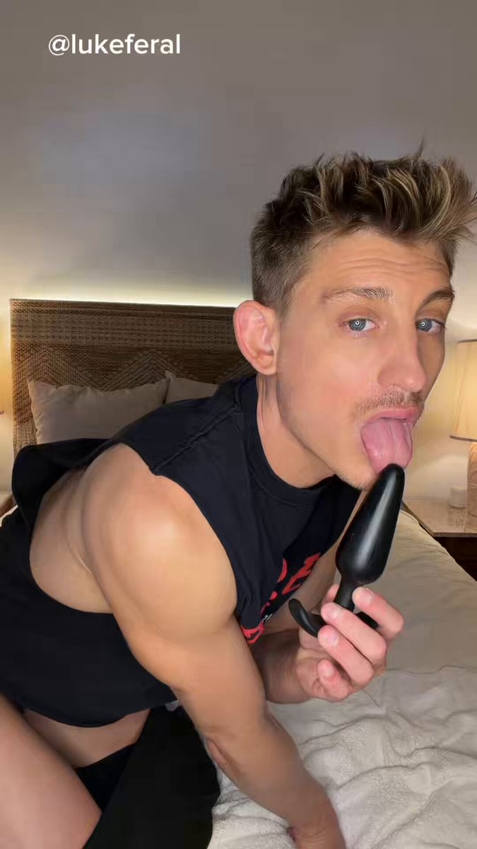 Pro Rip: Get it wet 💦 before you slide it in 😉