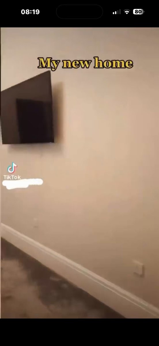 Apparently this is a dinghy migrant showing off his new apartment in Manchester on TikTok. Of course all his bills are paid for. 😡 This is while Britains struggle to pay bills and put food on the table. They live better than most British taxpayers.