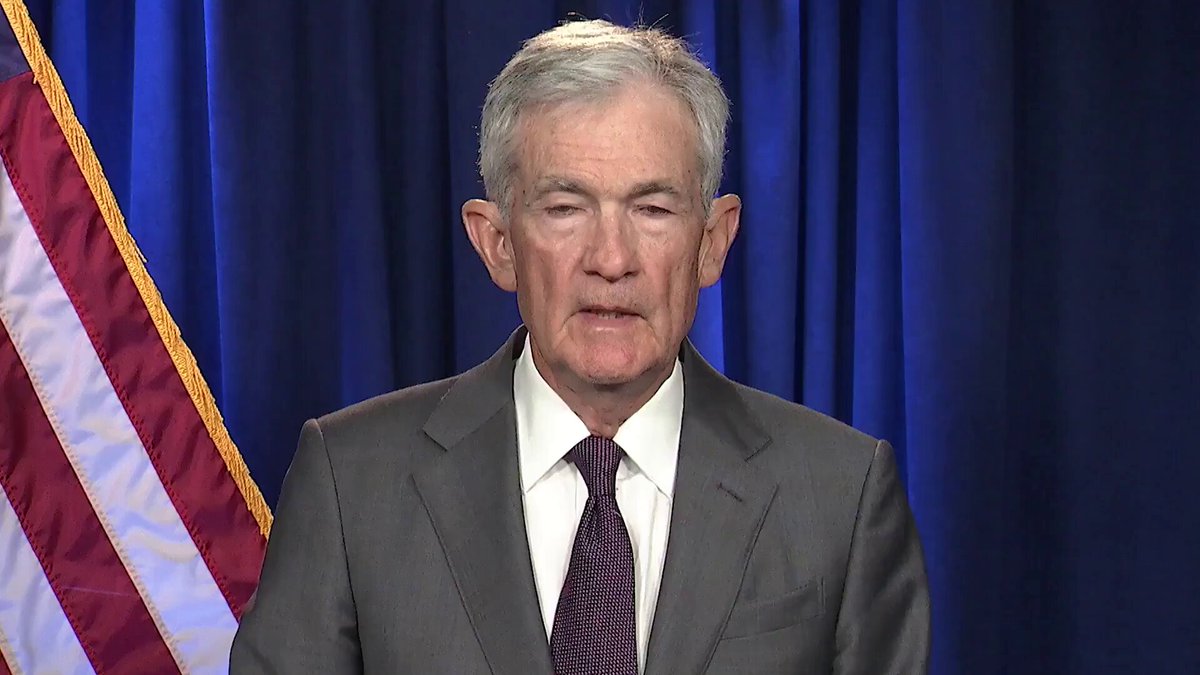 🚨 US ECONOMY IS F#CKED DOJ just threatened Jerome Powell with criminal charges. Served him legal papers on Friday. Official story? Something about building renovations. Powell's actual response: "This is retaliation for not cutting rates when Trump wanted." He said it directly. The investigation is about Fed independence, not buildings. Trump denied involvement. "I don't know anything about it, but he's not very good at the Fed." DXY dropped immediately after Powell's speech. Markets are pricing what this actually means. If the Fed Chair can be criminally charged for not following what the President wants on rates, monetary policy just became political. Fed independence is under direct attack right now. DXY falling tells you markets already understand the implications.