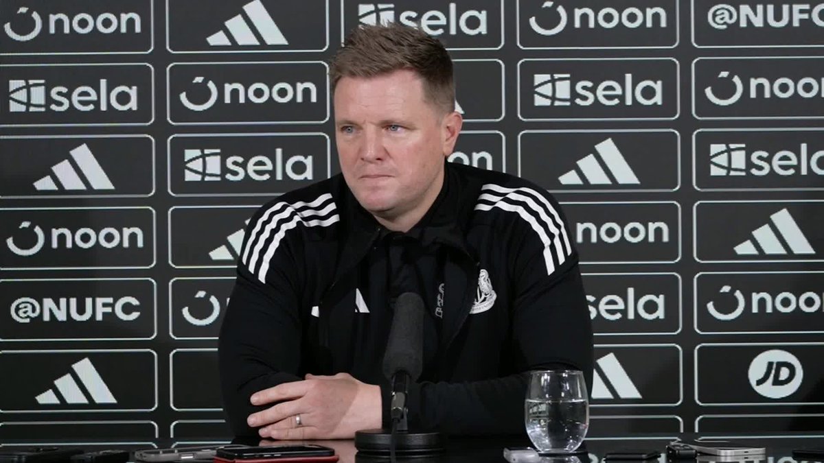 "We must consider signing the right player" 💬 Eddie Howe claims that Newcastle 'must consider' the January transfer market as Tino Livramento added to their list of injuries 🏥