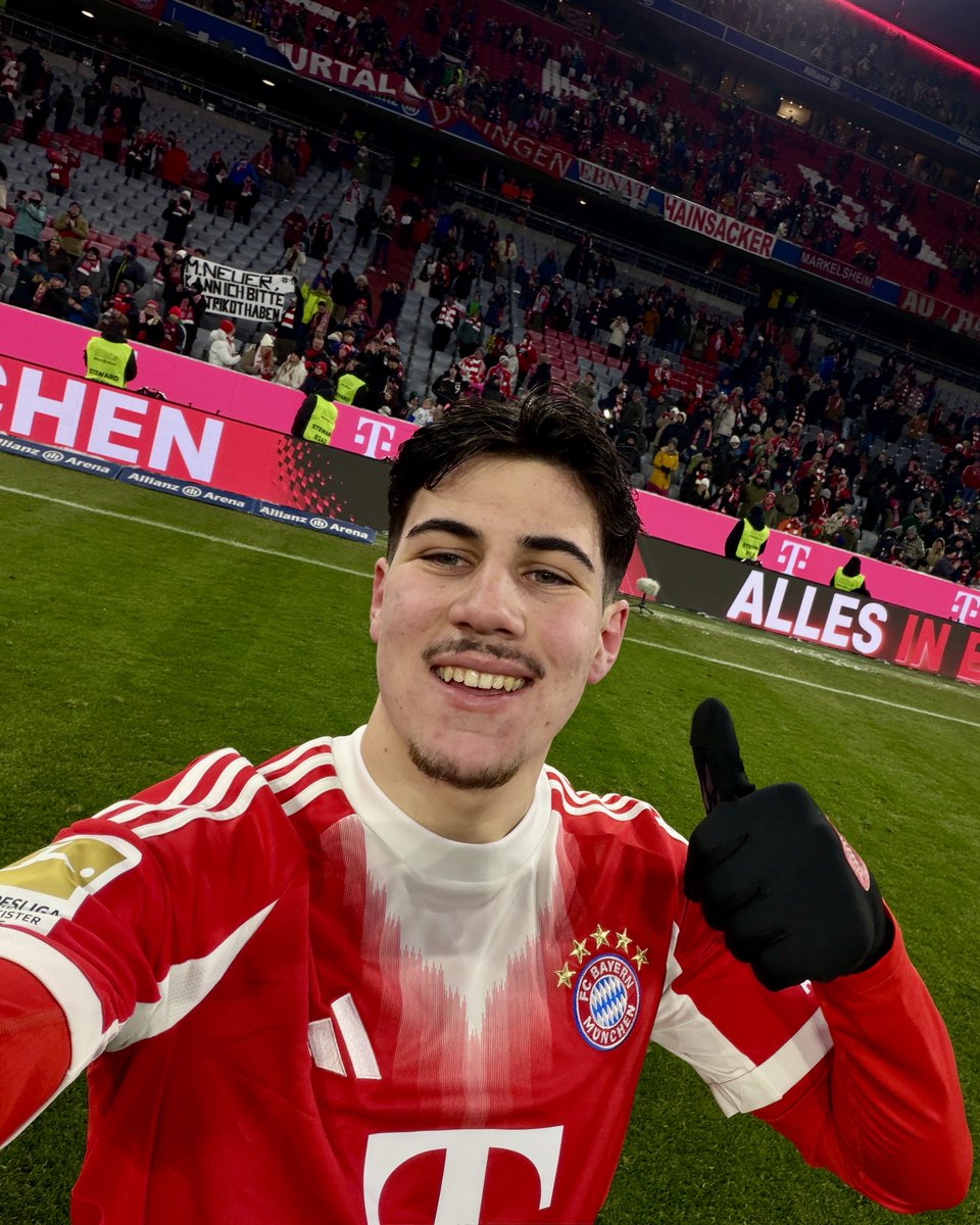 Congrats on your first team debut, Felipe Chávez 👏🇵🇪