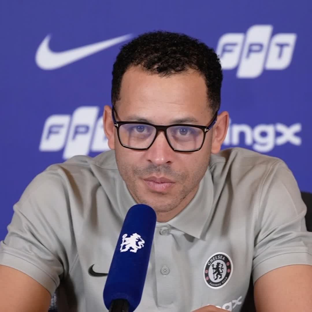 "If you can't deal with the pressure, you shouldn't be in the job" ๐ฌ Liam Rosenior reflects on 'the best week of his life' at Chelsea and has his sights set on a Carabao Cup semi-final against Arsenal, where he has admiration for the job Mikel Arteta has done ๐ค