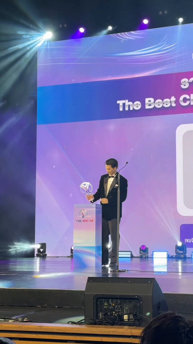 ขอแสดงความยินดีกับ “เก่ง หฤษฎ์ บัวย้อย” ที่ได้รับรางวัลจากงานประกาศรางวัล Y Universe Awards 2025 ✨️ รางวัล The Best Character of the Year 🏆 เก่ง หฤษฎ์ Harit_keng (DuckMan 🦆) ขอขอบคุณแฟน ๆ ทุกคนที่ร่วมส่งกำลังใจและสนับสนุนเก่งเสมอมานะคะ 🫶🏻🥰 #YUniverseAwards2025xDMD