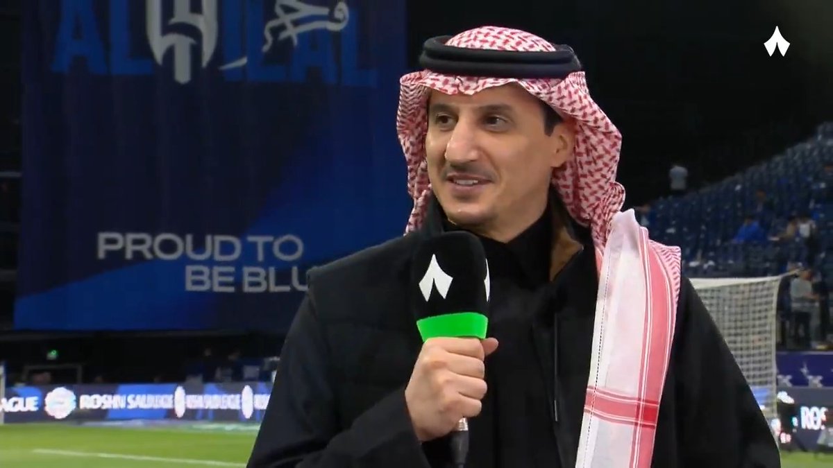 «آخر ديربي لعبته كان عام 1996، بس ما أذكر النتيجة لأننا كبرنا شوي.» 😅 مُحلل «ثمانية» نواف بن بندر التمياط 🎙️ #الهلال_النصر | #ديربي_العاصمة_على_ثمانية