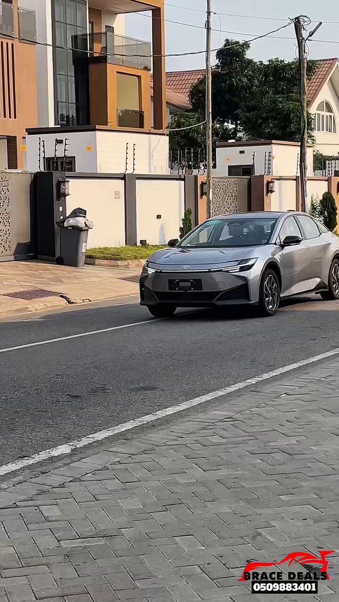 Let’s get electric ⚡️ this 2026! The 2025 Toyota BZ3 going for GH¢🇬🇭480,000. Call📞:0509883401.