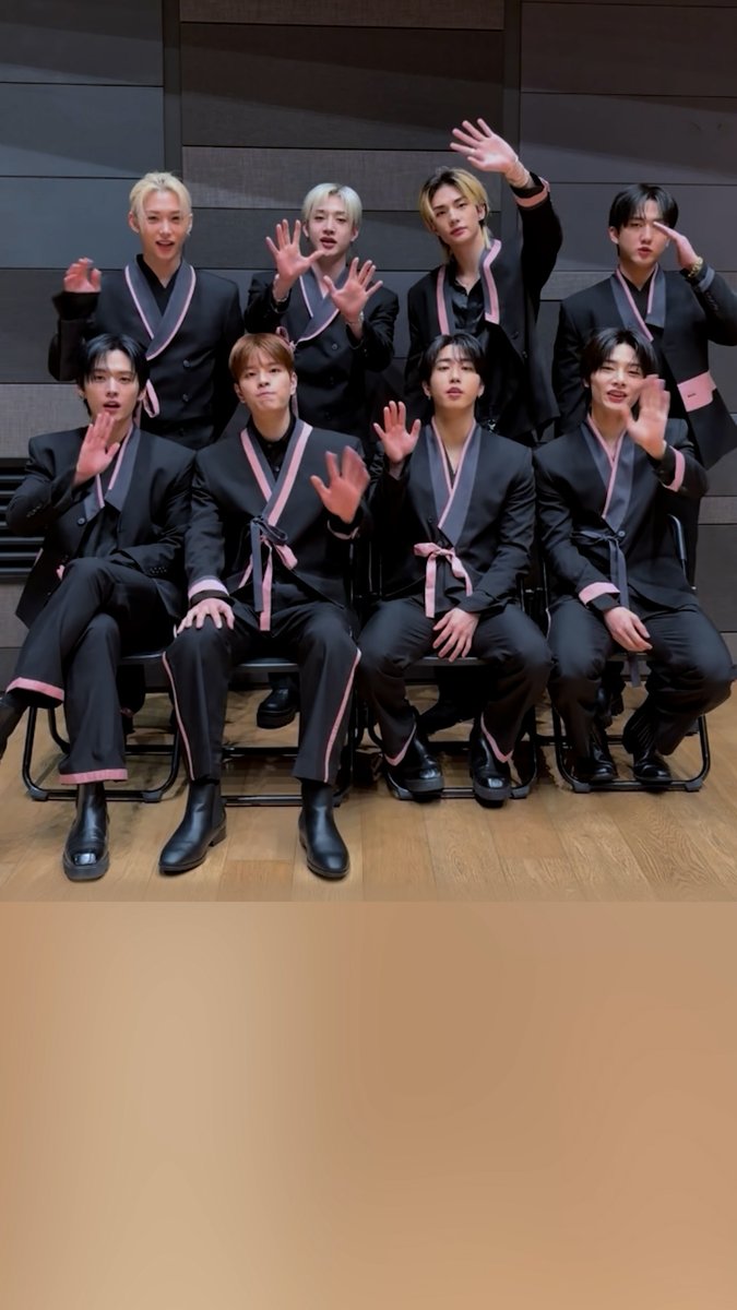 don't miss @stray_kids headline gov ball on saturday, june 6 🫰