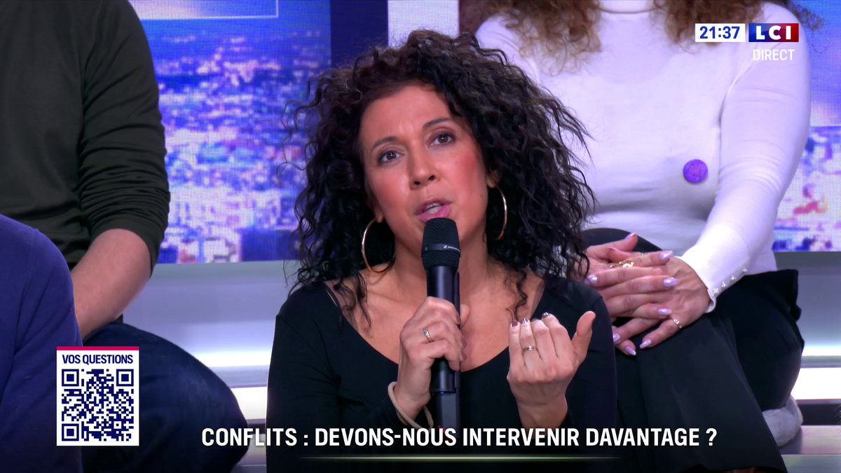 🔴🇫🇷 ALERTE VIDÉO. | Une femme sur le plateau de LCI déclare : "Je n'ai pas fait 3 enfants pour que ça soit de la chair à canon".