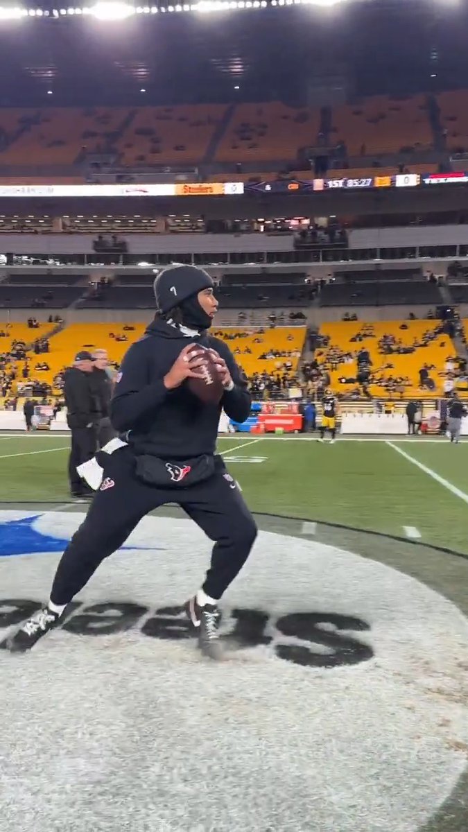 CJ Stroud trying to improve to 3-0 in the Wild Card Round 👀 HOUvsPIT -- 8pm ET on ESPN/ABC Stream on NFL+ and ESPN App