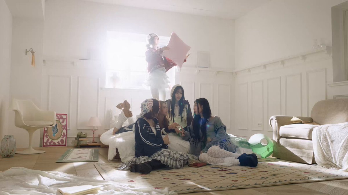 ✧₊⁎ WEGO 2026 SPRING VISUAL feat. KiiiKiii ˚✧₊⁎ 2026.1.16.fri start♥ ▶︎▶︎▶︎ KiiiKiii #KiiiKiii #STARSHIP #JIYU #LEESOL #SUI #HAUM #KYA #WEGO2026SPRING