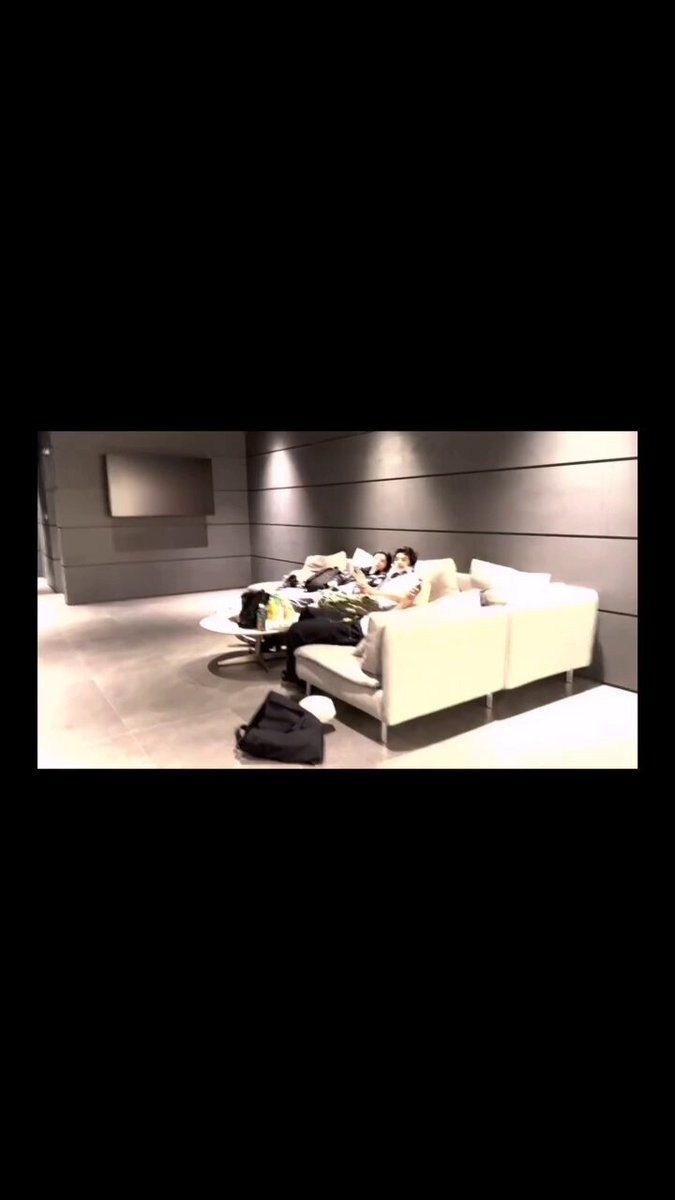 they shared a video of them celebrating seonghyeon’s birthday, and it’s really special because, at that time, they were still trainees. it’s a nostalgic moment that shows how they celebrated together before they officially debuted🥹🤍 #SEONGHYEON #성현 #CORTIS #코르티스