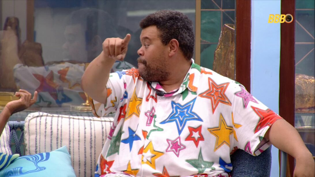Babu e Edilson seguem falando sobre futebol. #BBB26