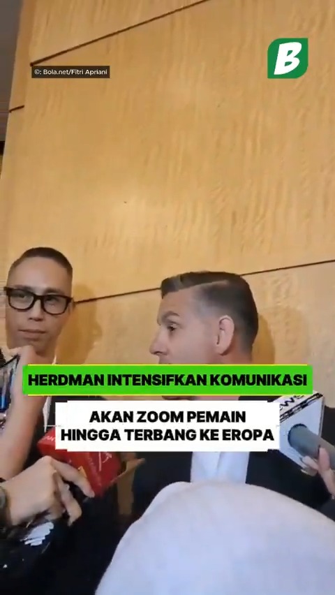 John Herdman menilai peluang menjadi generasi pertama yang meloloskan Indonesia ke Piala Dunia, serta merayakannya bersama 280 juta orang, adalah magnet besar bagi pemain top dunia untuk memilih Merah Putih. #bolanet #blnlpt #blcbm #timnasindonesia #johnherdman