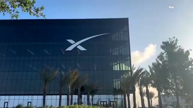 Iranians are still using Musk’s Starlink satellite internet service despite a nationwide communications blackout, three people inside the country said, the latest example of Starlink being used to counter internet shutdowns in geopolitical flashpoints