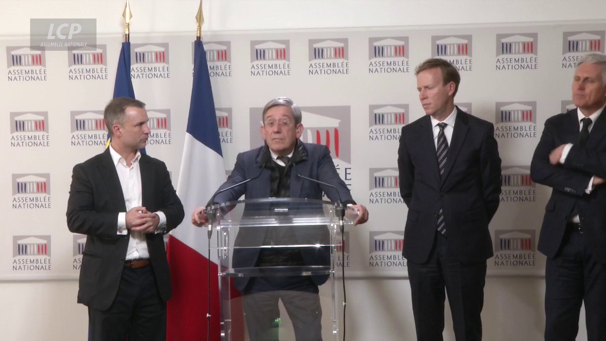 #Budget 2026 : sans compromis, "le peuple français finira par demander le rétablissement de l'ordre et la stabilité en ayant recours à un régime autoritaire", alerte Charles de Courson, qui appelle le Parlement "à se ressaisir". #DirectAN