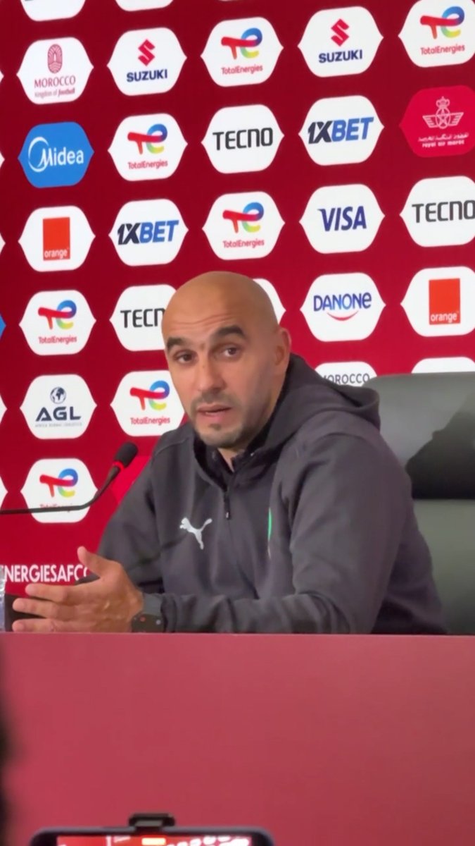 🇲🇦💬 Walid Regragui : « J’espère gagner probablement l’une des CAN les plus relevées de l’histoire. Bons stades, bon climat… On a un dernier carré avec Hakimi, Ballon d’Or. Salah, Ballon d’Or. Mané, Ballon d’Or… Osimhen, Lookman... C’est la meilleure publicité qu’on puisse avoir pour le football africain. »