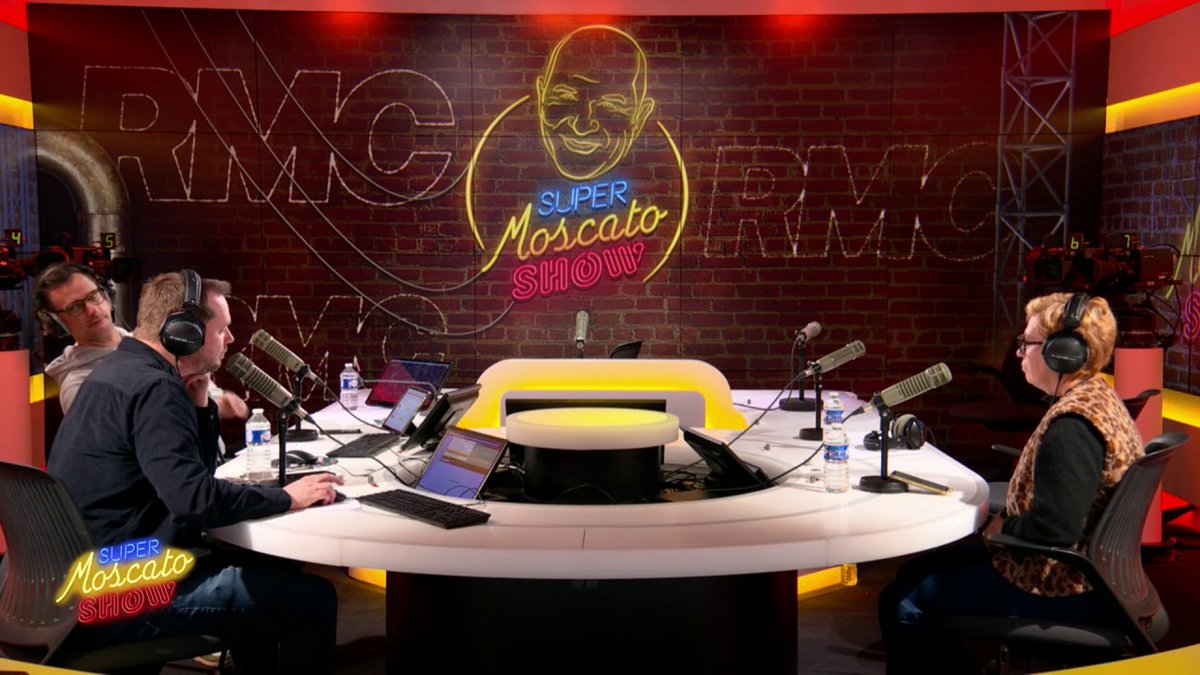 ⚡️ Mbappé est-il inentraînable? Di Meco: "Quand tu es Mbappé, que tu te retrouves au PSG et au Real, tu vas dans les clubs qui consomment le plus d'entraîneurs au monde, qu'il soit là ou pas. On a toujours loué son professionnalisme et aujourd'hui, on ne voit que ses défauts"